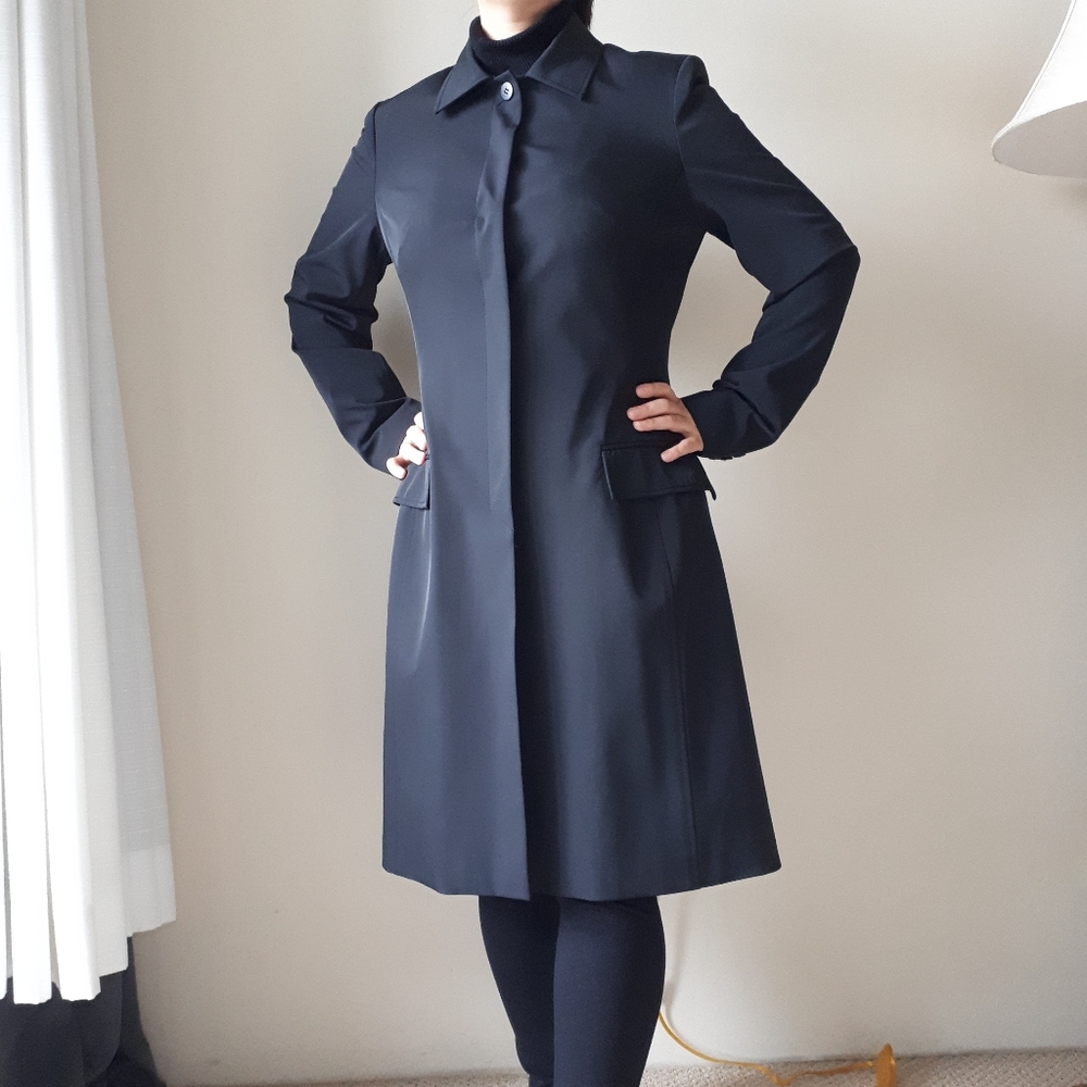 HOLT RENFREW Classic Jacket/Coat - Picture 2 of 9